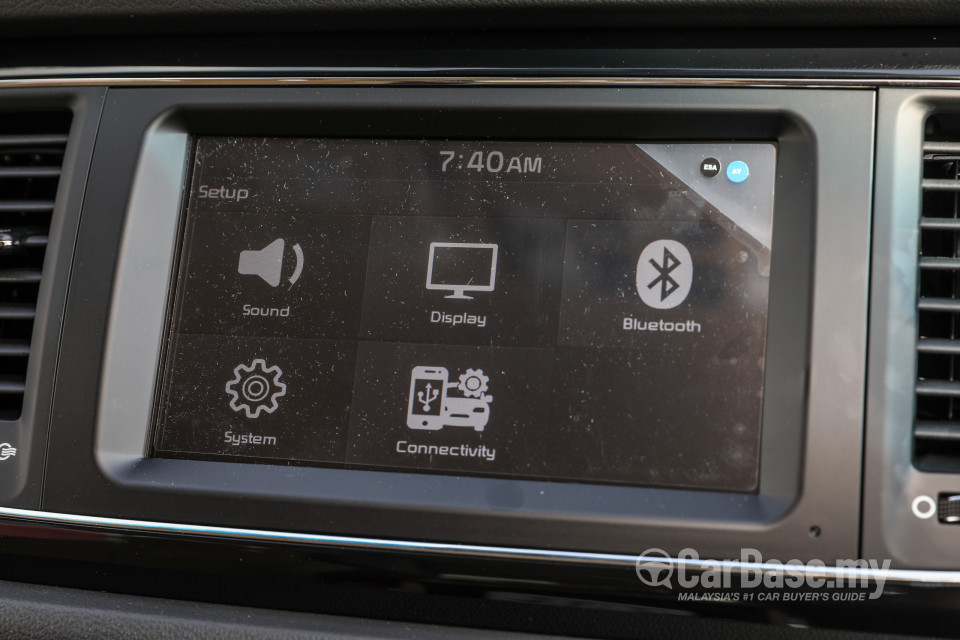 Kia Carnival YP (2017) Interior