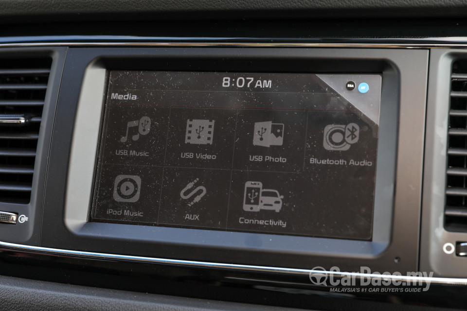 Kia Carnival YP (2017) Interior