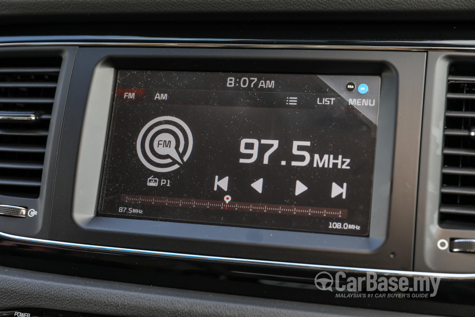 Kia Carnival YP (2017) Interior