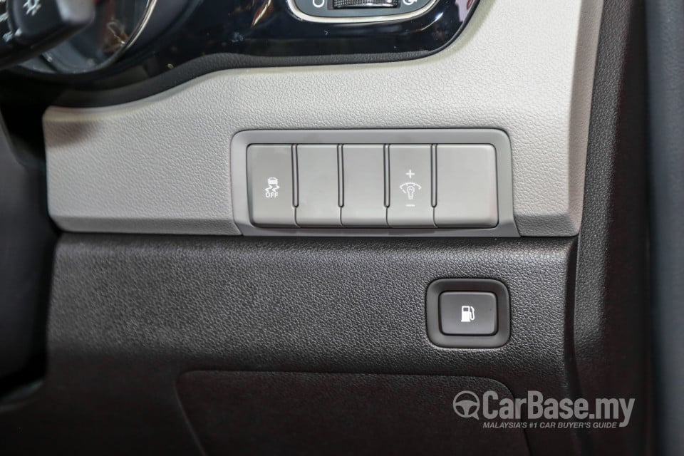Kia Carnival YP (2017) Interior