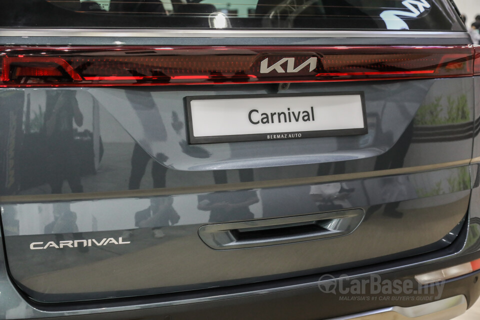 Kia Carnival KA4 (2022) Exterior