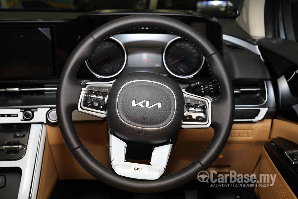 Kia Carnival KA4 (2022) Interior