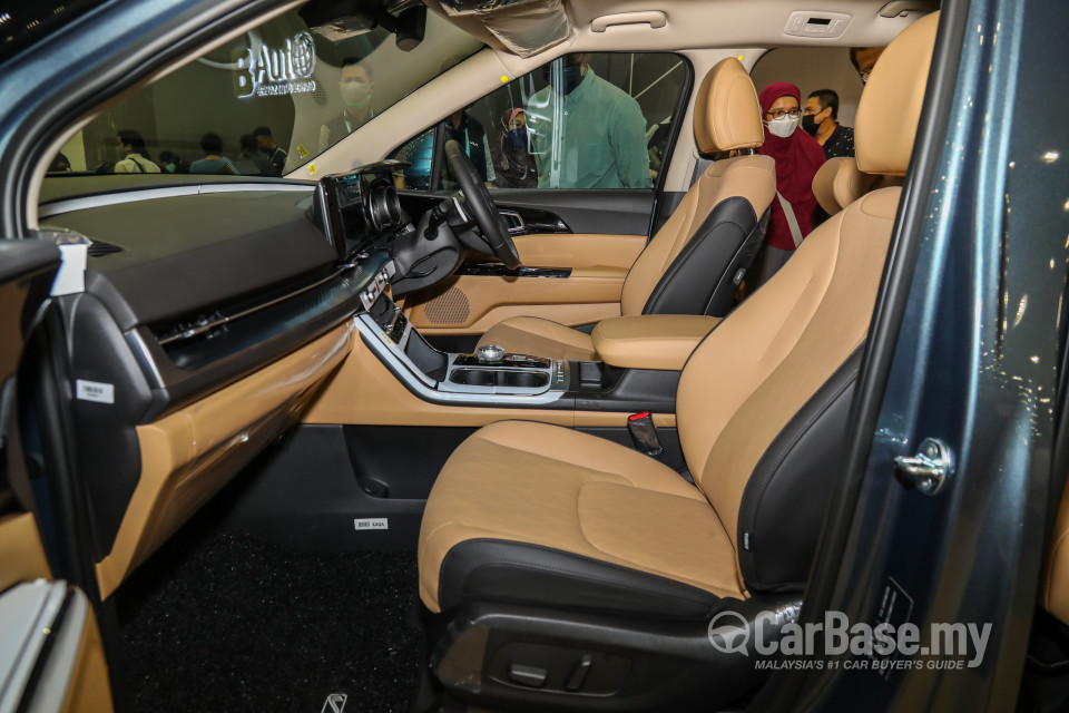 Kia Carnival KA4 (2022) Interior