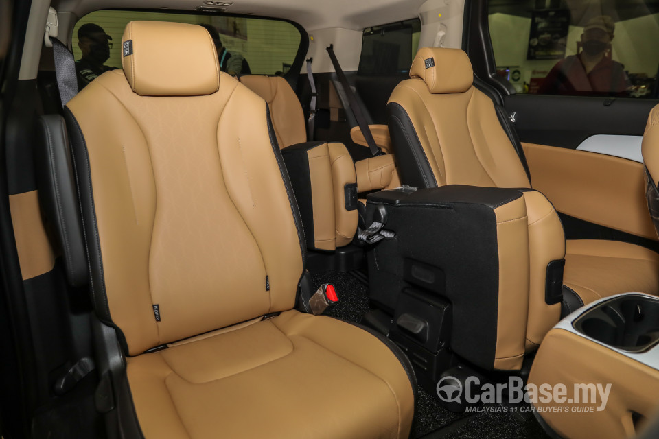 Kia Carnival KA4 (2022) Interior