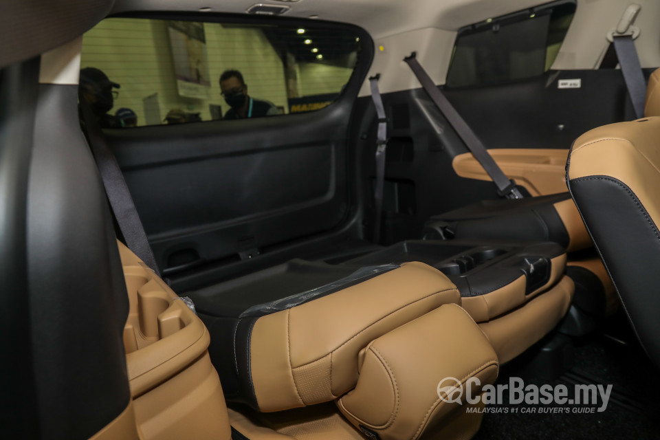 Kia Carnival KA4 (2022) Interior