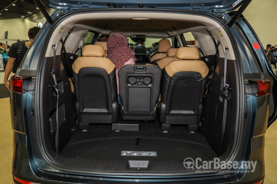 Kia Carnival KA4 (2022) Interior