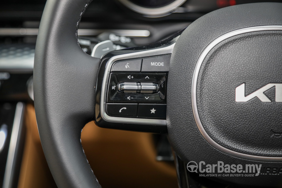 Kia Carnival KA4 (2022) Interior