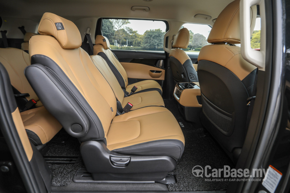Kia Carnival KA4 (2022) Interior