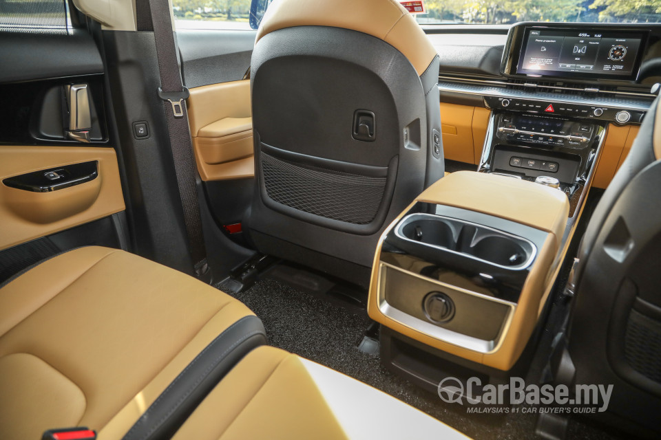 Kia Carnival KA4 (2022) Interior