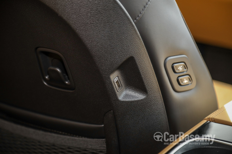 Kia Carnival KA4 (2022) Interior