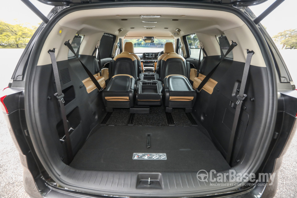 Kia Carnival KA4 (2022) Interior