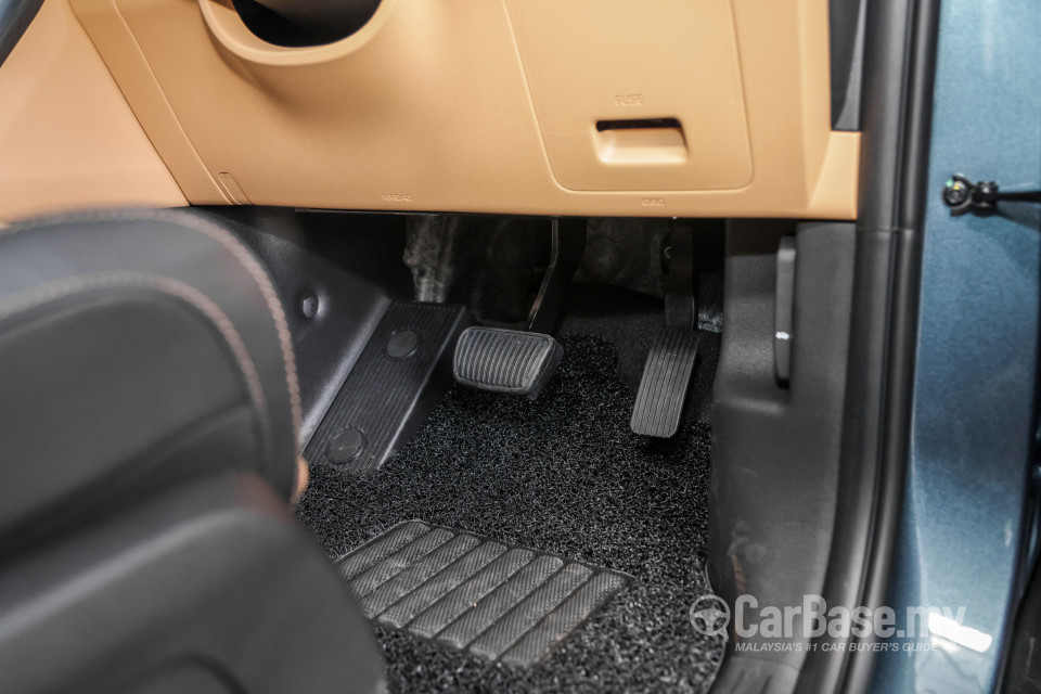 Kia Carnival KA4 (2022) Interior