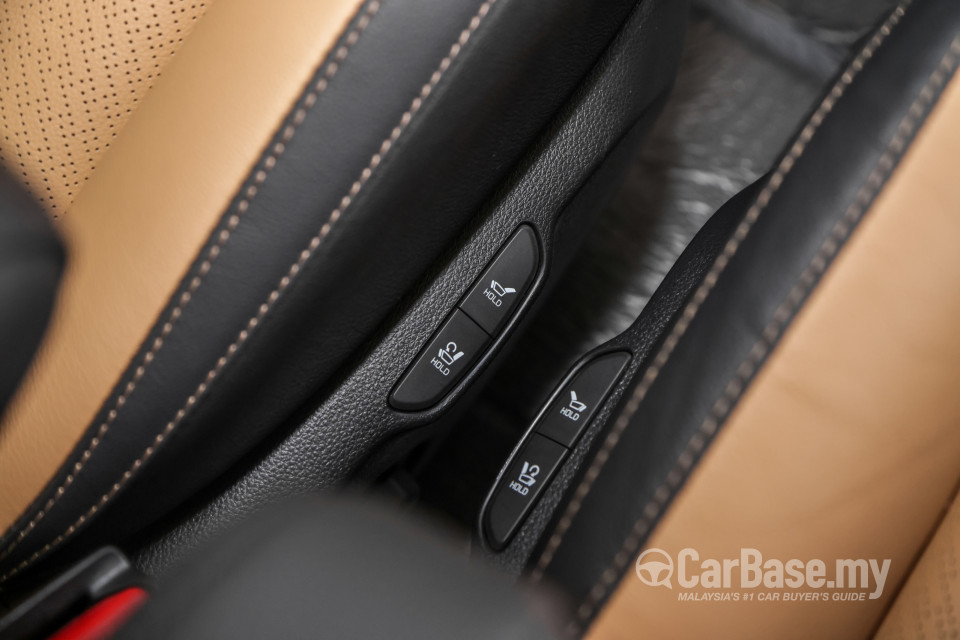 Kia Carnival KA4 (2022) Interior