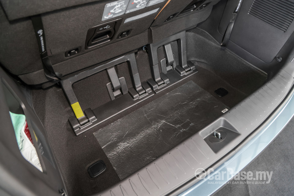 Kia Carnival KA4 (2022) Interior