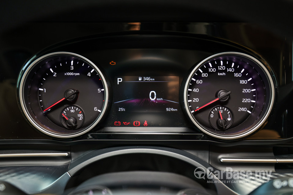 Kia Carnival KA4 (2022) Interior