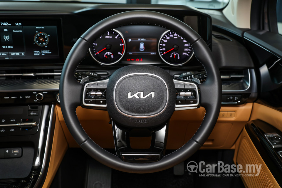 Kia Carnival KA4 (2022) Interior