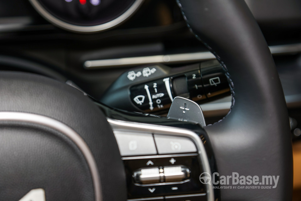 Kia Carnival KA4 (2022) Interior