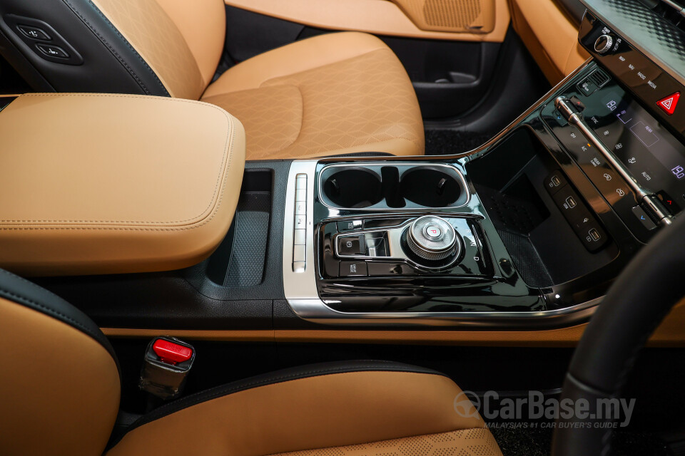 Kia Carnival KA4 (2022) Interior