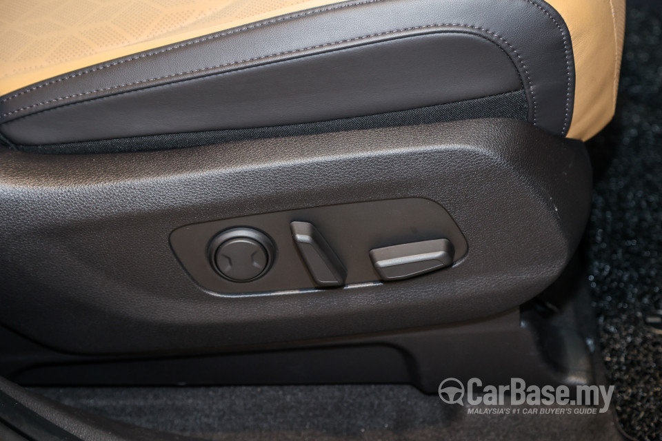 Kia Carnival KA4 (2022) Interior