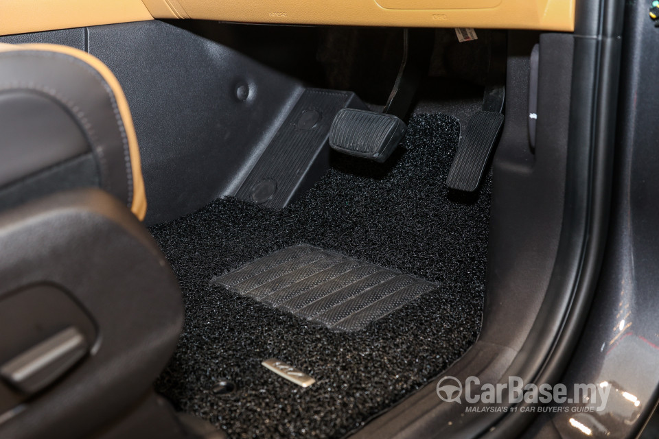 Kia Carnival KA4 (2022) Interior