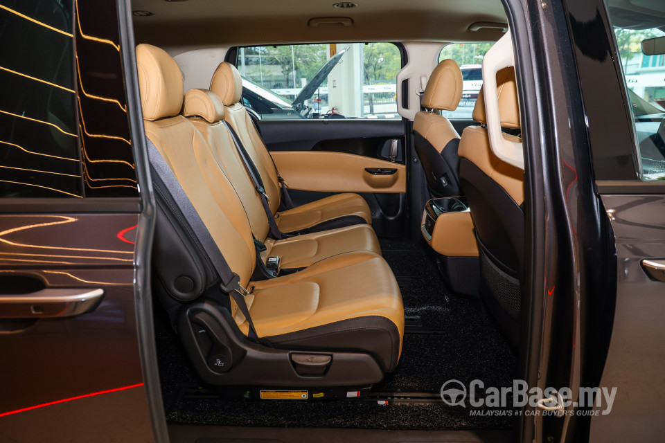 Kia Carnival KA4 (2022) Interior
