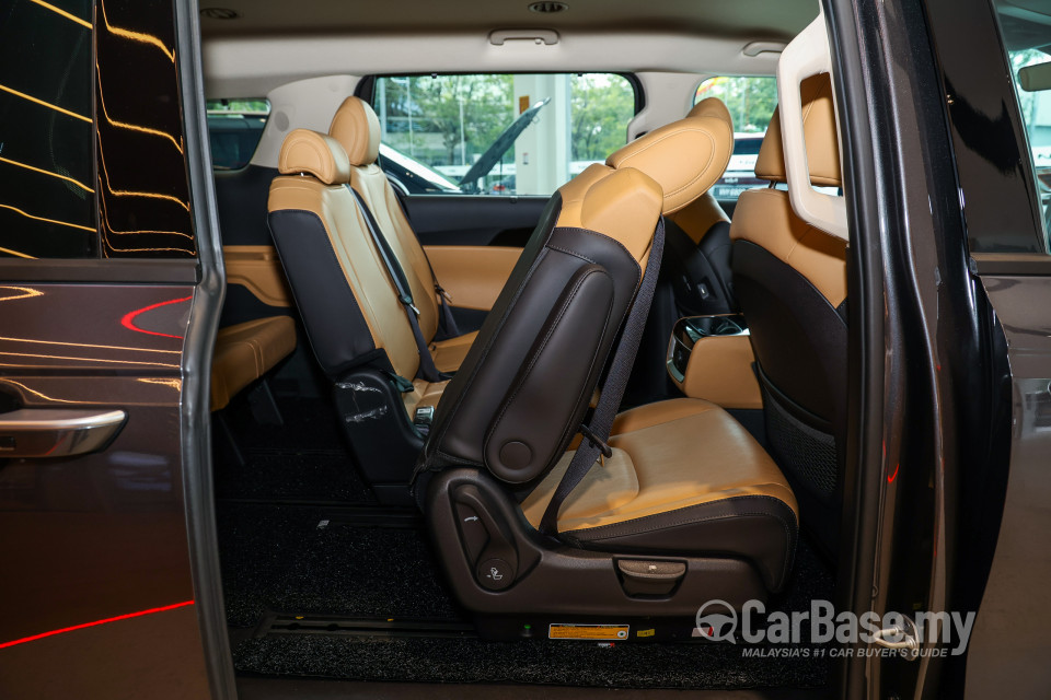 Kia Carnival KA4 (2022) Interior