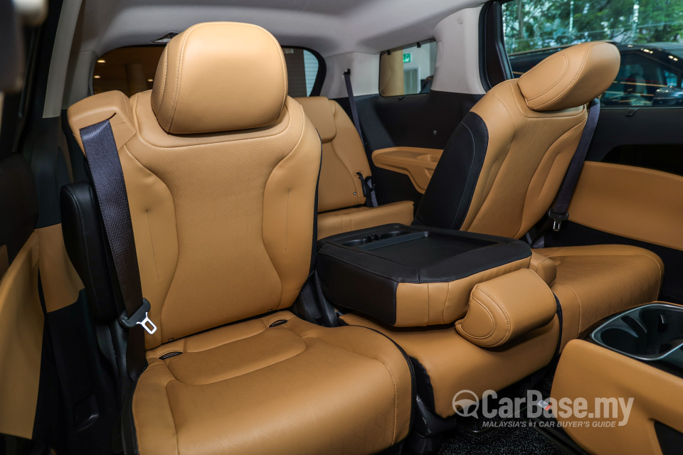 Kia Carnival KA4 (2022) Interior