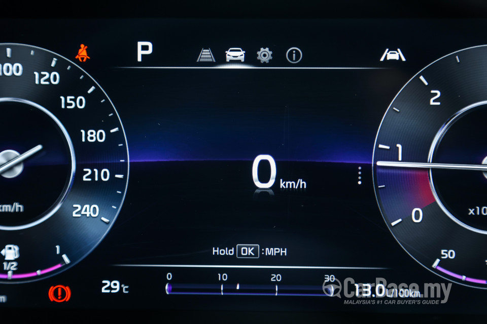 Kia Carnival KA4 (2022) Interior