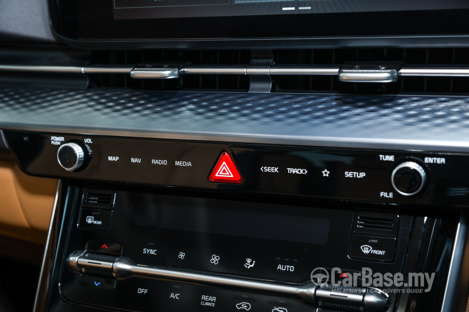 Kia Carnival KA4 (2022) Interior