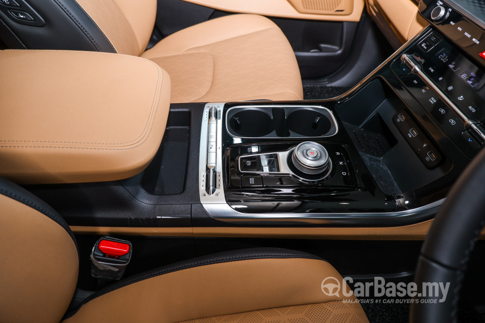 Kia Carnival KA4 (2022) Interior