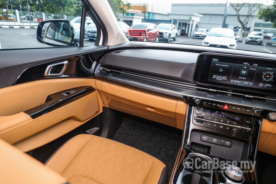 Kia Carnival KA4 (2022) Interior