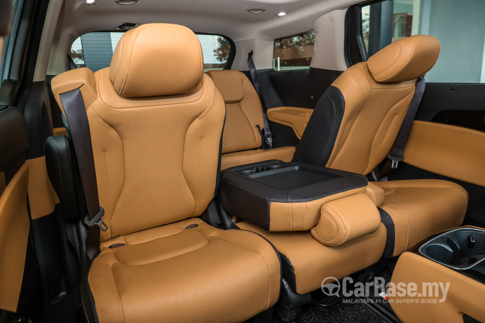 Kia Carnival KA4 (2022) Interior