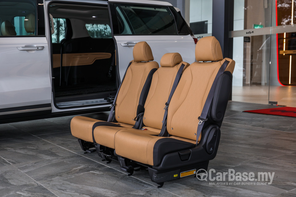 Kia Carnival KA4 (2022) Interior