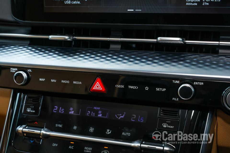 Kia Carnival KA4 (2022) Interior