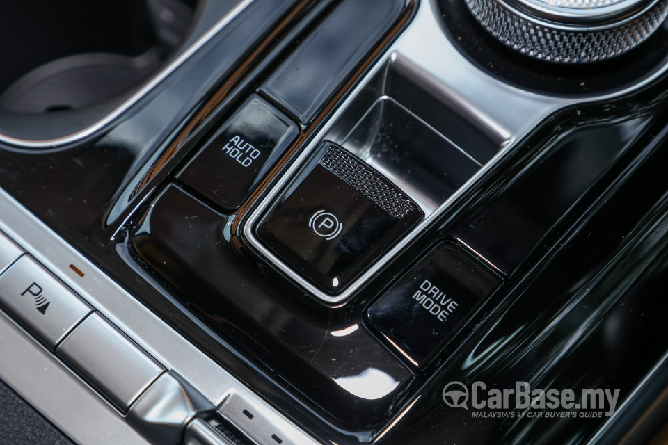 Kia Carnival KA4 (2022) Interior