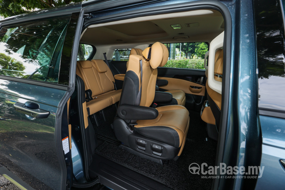 Kia Carnival KA4 (2022) Interior