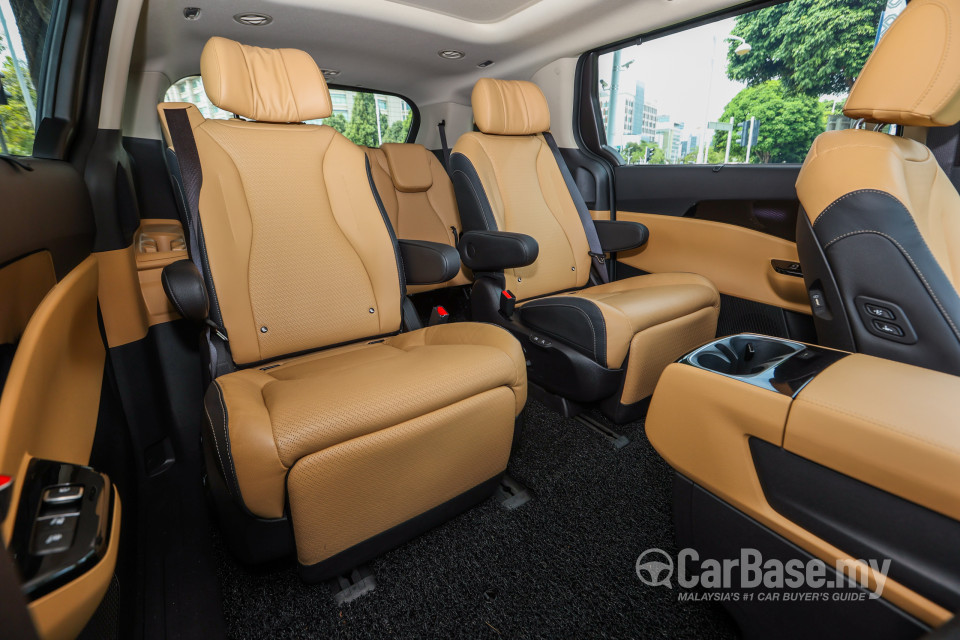 Kia Carnival KA4 (2022) Interior