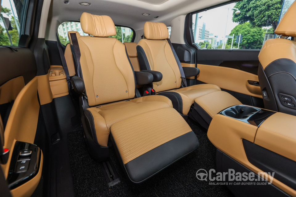 Kia Carnival KA4 (2022) Interior