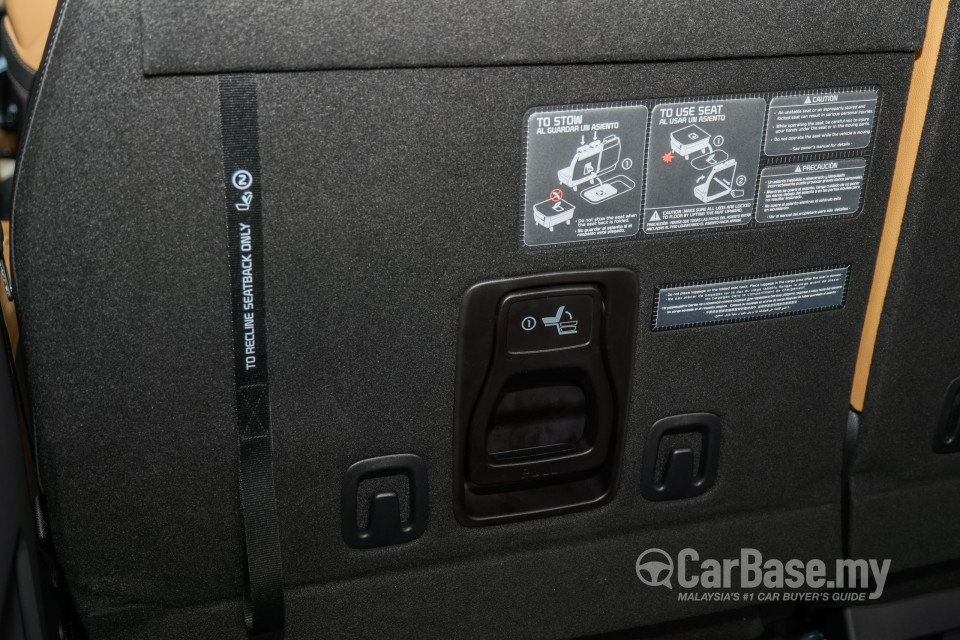 Kia Carnival KA4 (2022) Interior