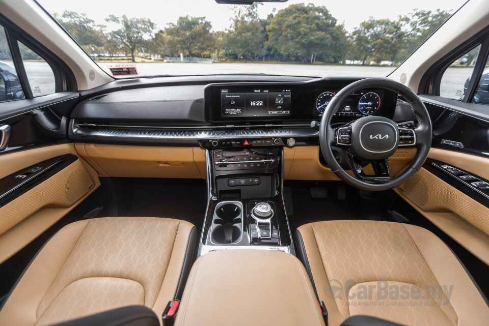 Kia Carnival KA4 (2022) Interior
