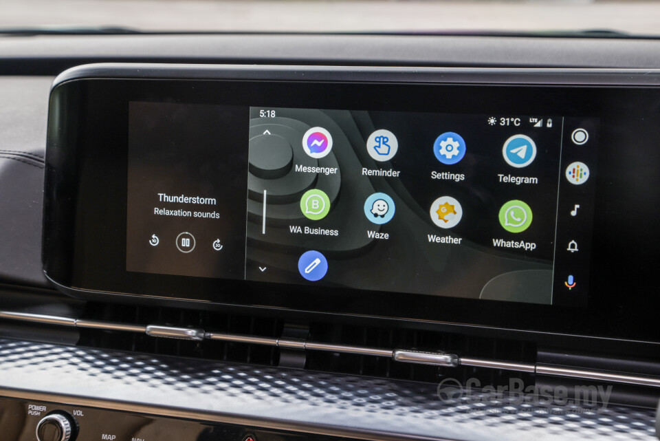 Kia Carnival KA4 (2022) Interior