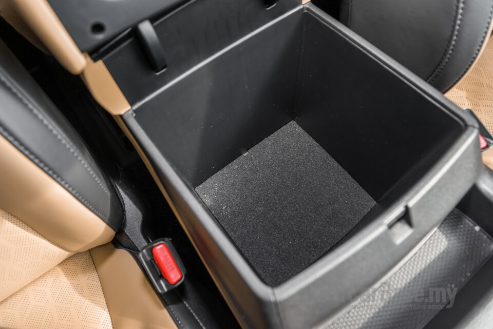 Kia Carnival KA4 (2022) Interior