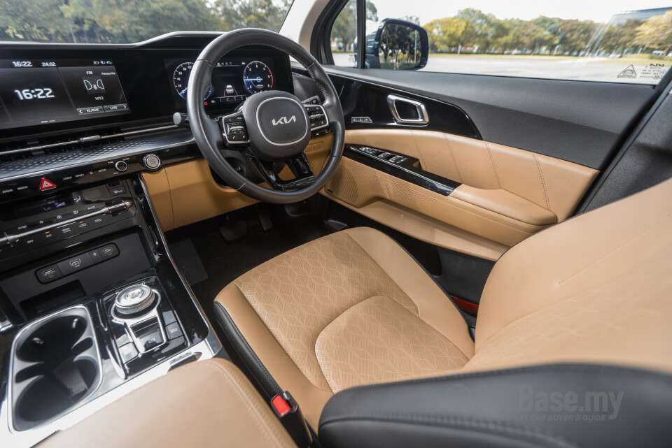 Kia Carnival KA4 (2022) Interior