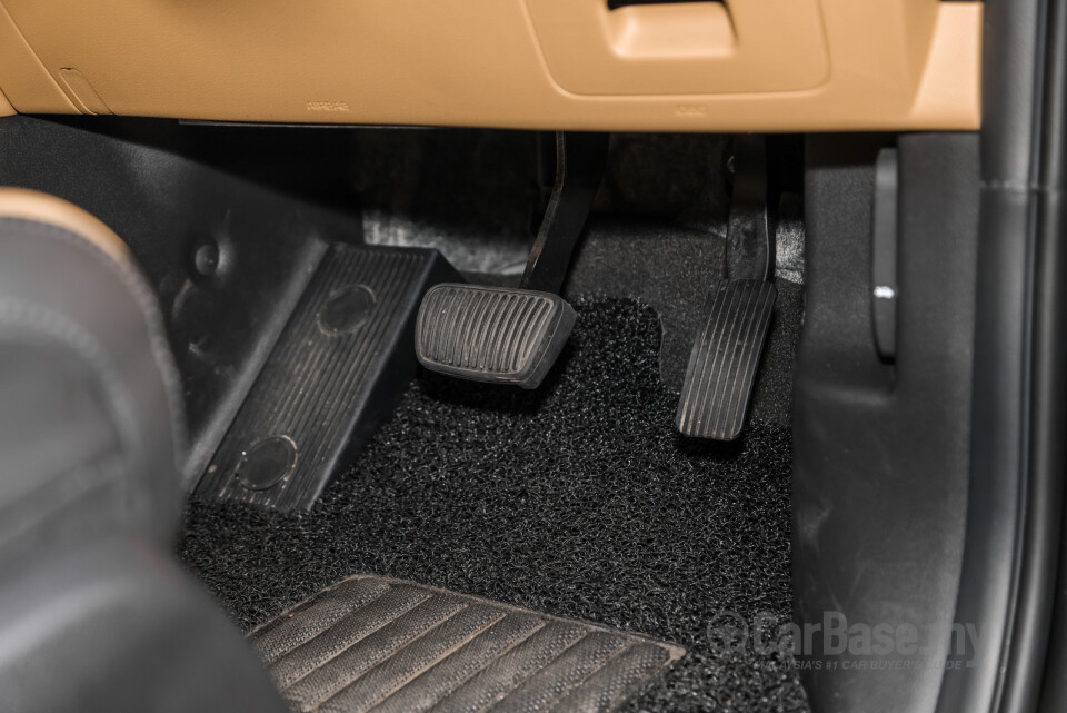 Kia Carnival KA4 (2022) Interior