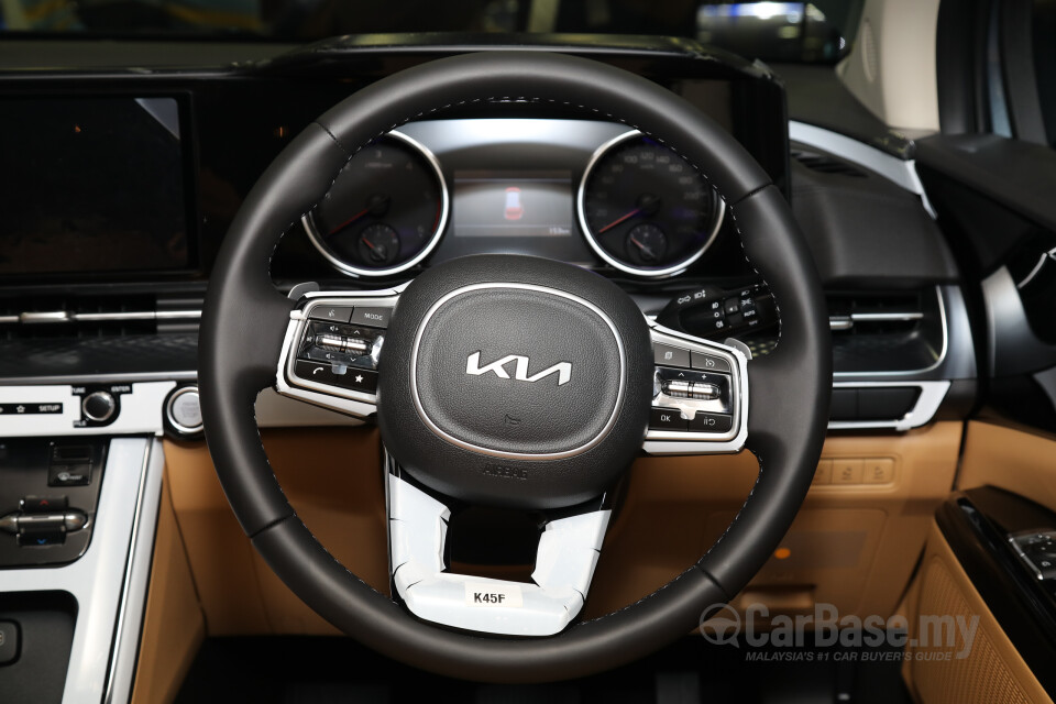 Kia Carnival KA4 (2022) Interior