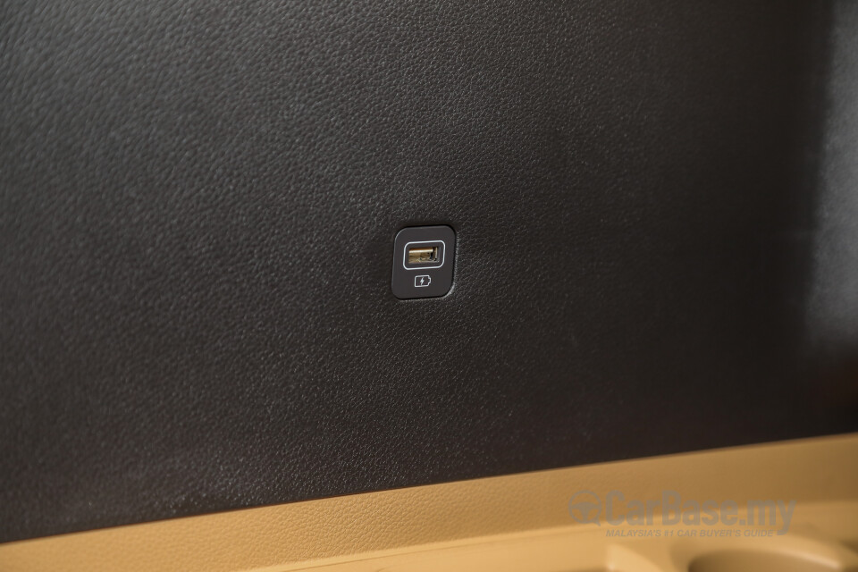 Kia Carnival KA4 (2022) Interior