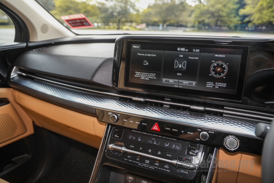 Kia Carnival KA4 (2022) Interior