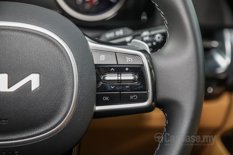 Kia Carnival KA4 (2022) Interior