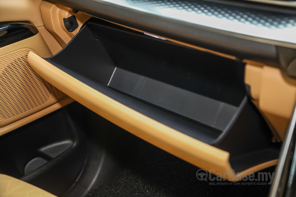 Kia Carnival KA4 (2022) Interior