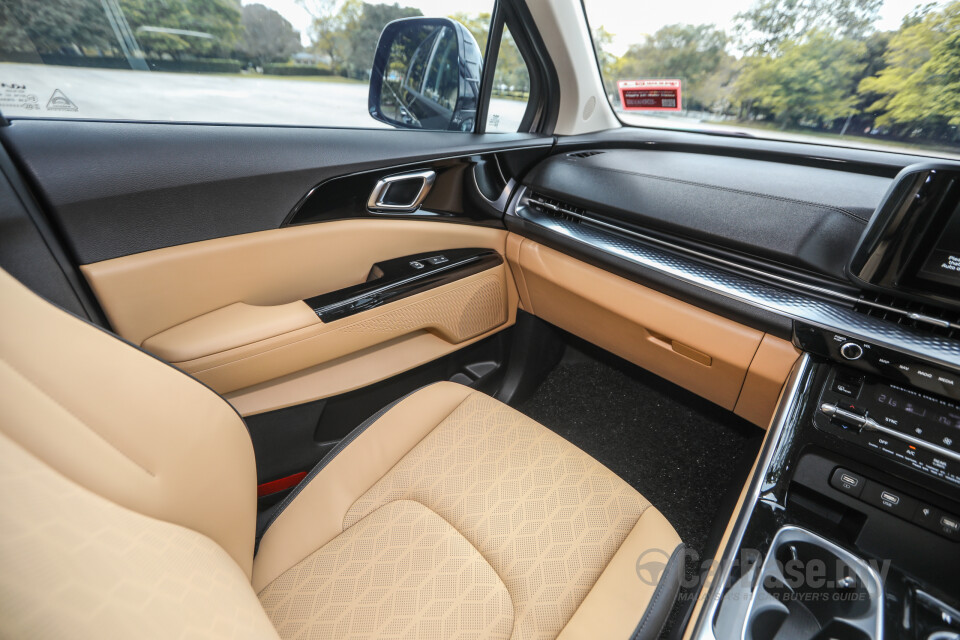 Kia Carnival KA4 (2022) Interior